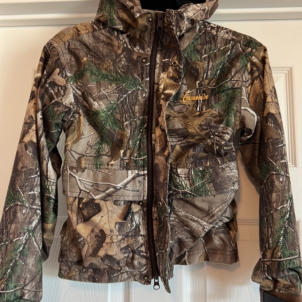 Gamehide Camo jacket kids size Medium - Picture 3 of 8